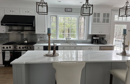 Rye Beach House | Rye Beach Estate - less than a mile to Jenness beach !