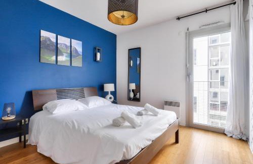 Republique - Les Ponts Apartment | Séjour sur l'île de Nantes avec vue sur la Loire