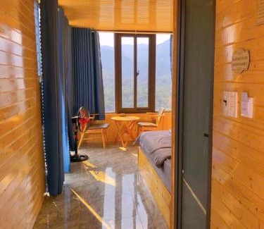 Kon Plong Cabin | Săn Mây Homestay and Coffee Măng Đen