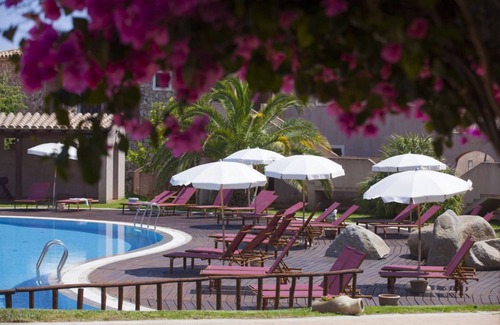 Campulongu Apartment | S'Incantu Three-room apartment 6 beds