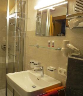 Sankt Anton am Arlberg House | s'Landhaus