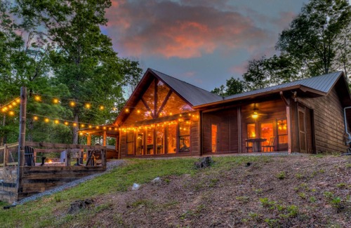 Blue Ridge House | S'more House by Escape to Blue Ridge