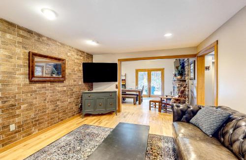 Thornton House | S'mores Rock