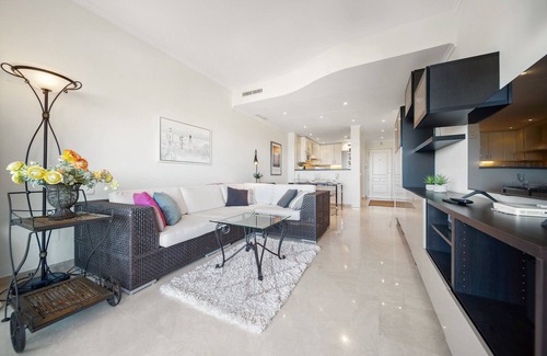 Elviria Apartment | S14 Elviria Hills - Apartment