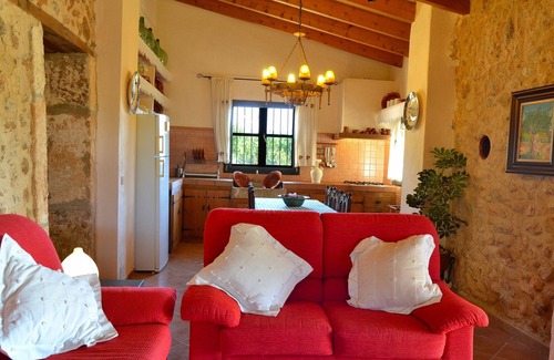 Buger Villa | Sa Figuera Blanca 115 cosy finca with private swimming pool, garden, terrace, barbecue and WiFi