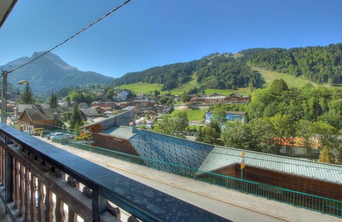 Morzine Apartment | Sabaudia 2 Two bedroom apartment close to Super-Morzine cable car with splendid view