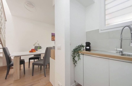 Marsala House | Sabelli 2 Independent Villa in the Heart of Rome