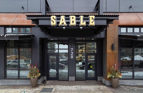 Warehouse District Apartment | Sable 901 - Penthouse