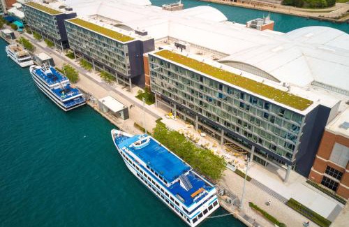 Streeterville Hotel | Sable At Navy Pier Chicago, Curio Collection By Hilton