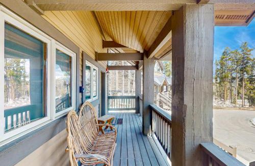 Four O'Clock House | Saddlewood