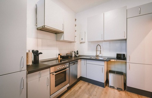 Lubeck City Centre Apartment | Sadebo: 7 guests | central | kitchen | washing machine