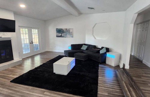 Spring Hill House | Safe house