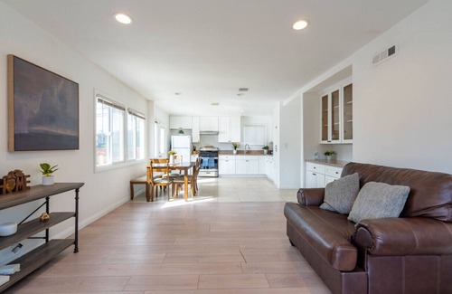 Glendora House | Safe Neighborhood, 4 Bedroom, Garage, & Big Back Yard.