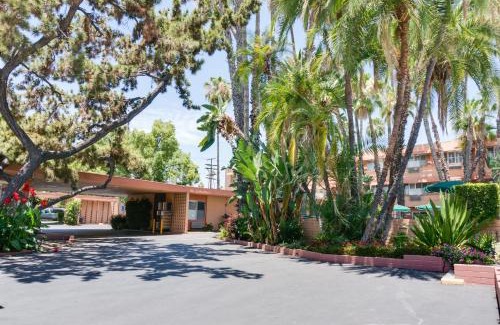 Mid Central Hotel | Saga Motor Hotel Pasadena