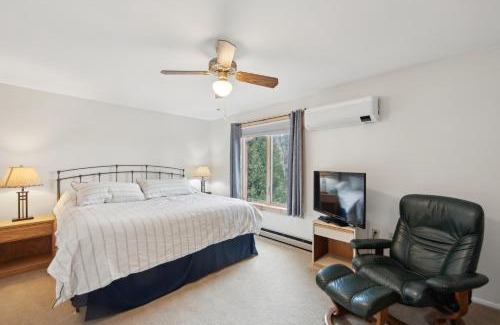 North Creek House | Sagamore 46G - Adirondack Retreat for All Seasons