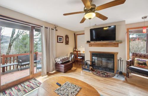 North Creek House | Sagamore 46G - Adirondack Retreat for All Seasons