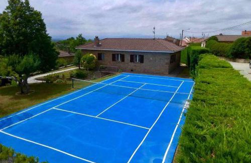 Ganuza House | SagastiEnea Villa con Piscina y Tenis en la Rioja