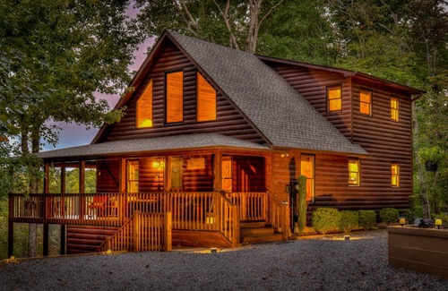 Morganton Cabin | Sage Elk by Escape to Blue Ridge