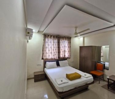 Amarnath Hotel | Sai Paradise lodging and Boarding
