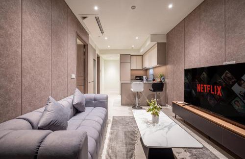 Thu Thiem Apartment | Saigon The Metropole - Residences Complex - By Svillage "Escape to perfection"