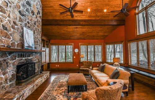 Blakeslee House | Sailors Point