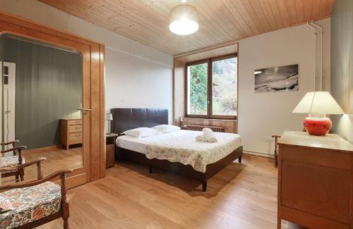 Saint-Gervais-les-Bains Ski Chalet | Saint Éloi - Panoramic view - Mont Joly - Central