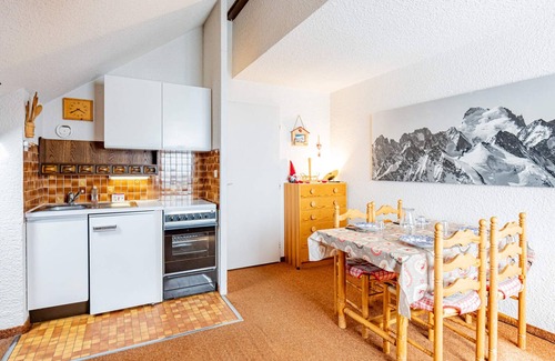 Saint-Francois-Longchamp Apartment | Saint-François-Longchamp: 1BR+Alcove, balcony, 6 ppl, near center