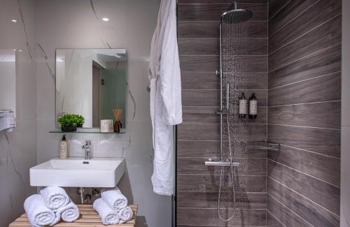 Gournai Hotel | Saint George Gournes Bay