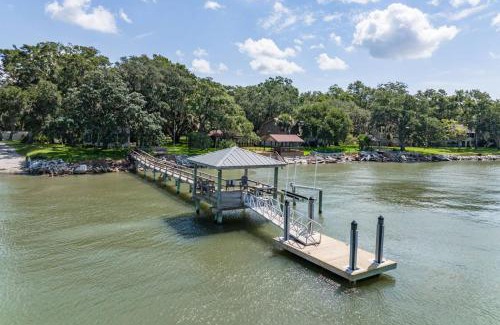 Saint Helena Island House | Saint Helena 129 Bay Point Road 1