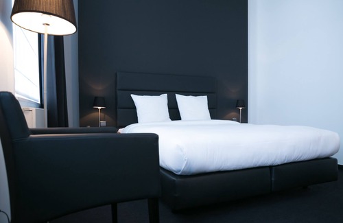 Mons Hotel | Saint James