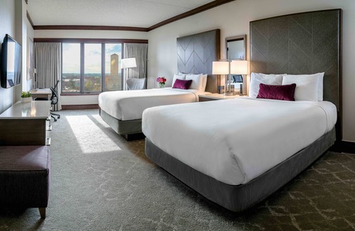 Plymouth Hotel | Saint John's Resort