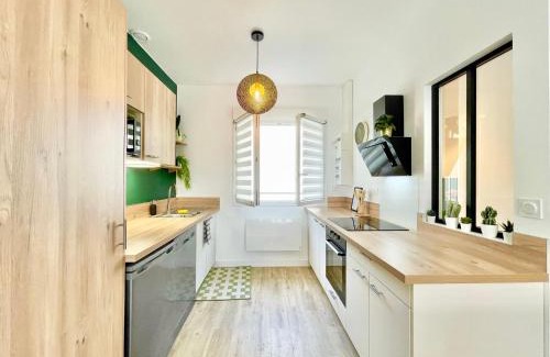 Saint-Nazaire Apartment | Saint Nazaire - Le Wild - Wifi - Proche plage
