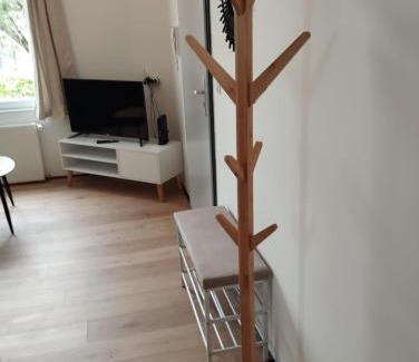 Republique Apartment | Sainte Cécile 1- Appartement spacieux et lumineux