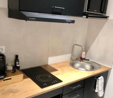 Republique Apartment | Sainte Cécile 4 - Studio élégant et central