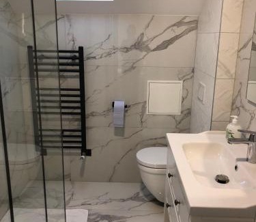 Republique Apartment | Sainte Cécile 6/Studio Elégant et Central