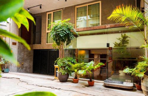 Ngoc Khanh Apartment | Sakamoto 2 Apartments Kim Ma by XÔI Residences