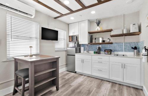 St. Pete Beach Apartment | Sala Suites #1, Studio, Beach Equipment, Walk to Upham Beach, Restaurants & Nightlife! Fall Promos - Pets Stay Free!