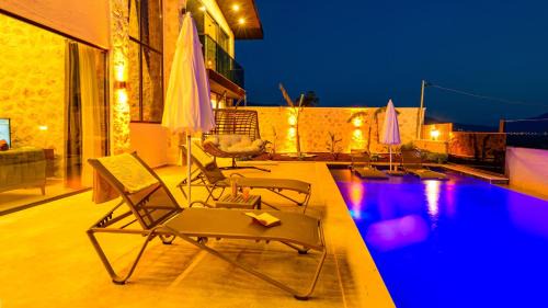 Faralya Villa | Salih - 2 Bedroom with jacuzzi in Kalkan Çayköy