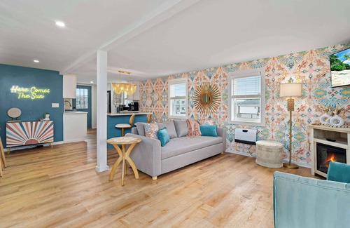 Salisbury Beach Apartment | Salisbury Sol | Here Comes The Sun | Pet Friendly