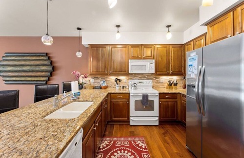 Post Falls Condo | Salmon Run Condo - Overlooking the Spokane River