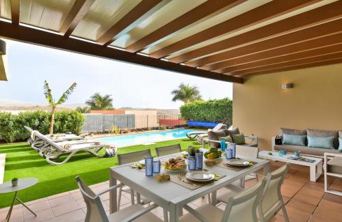 Salobre Apartment | Salobre Villa with Pool Par 4 nr 9 by VillaGranCanaria