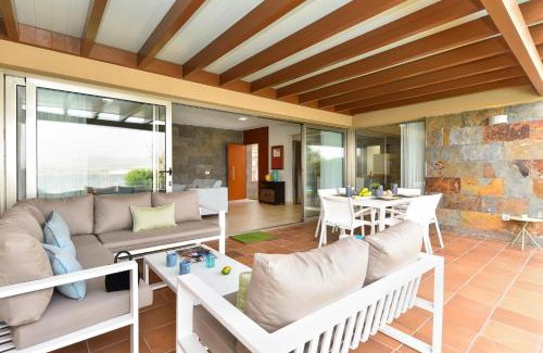 Salobre Apartment | Salobre Villa with Pool Par 4 nr 9 by VillaGranCanaria