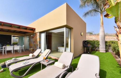 Salobre Apartment | Salobre Villa with Pool Par 4 nr 9 by VillaGranCanaria
