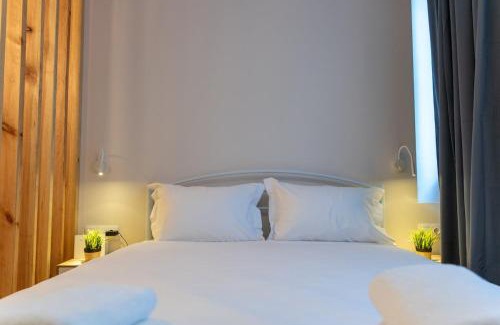 Thessaloniki City Centre Apartment | Salonica forest inn- One