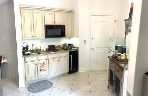 Demere Park Condo | Salt Air Villas 208 Stunning efficiency condo