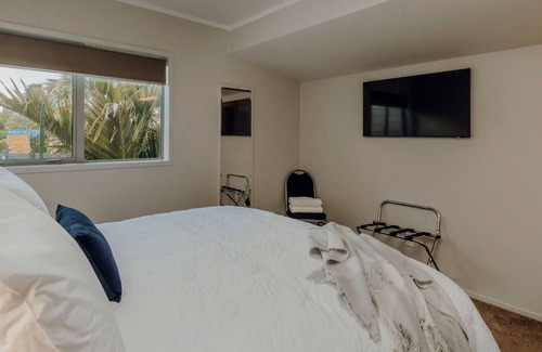Oakura Villa | SALT LIFE OAKURA BEACH