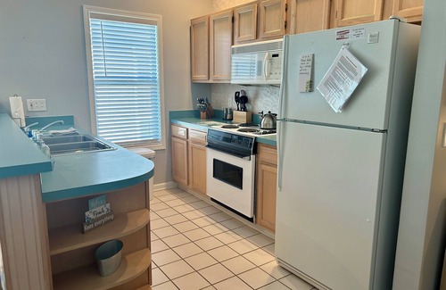 Sunset Beach Condo | Salt Tee Escape @ Sea Trail Resort-Clean Condo With Many Extras Included