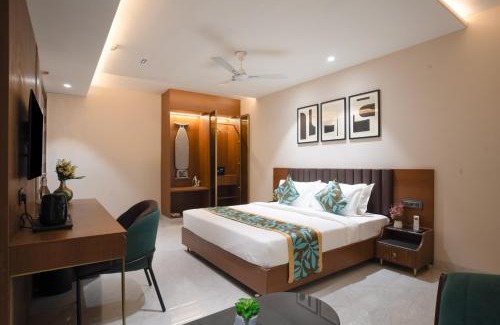 Naraina Hotel | Saltstayz Premier - Naraina, Central Delhi