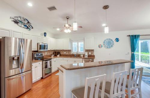 Trafalgar House | Saltwater Pool, Easy Coastal Cape Coral Adventures