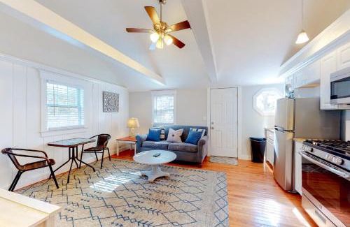 West Yarmouth House | Salty Kisses Unit 22